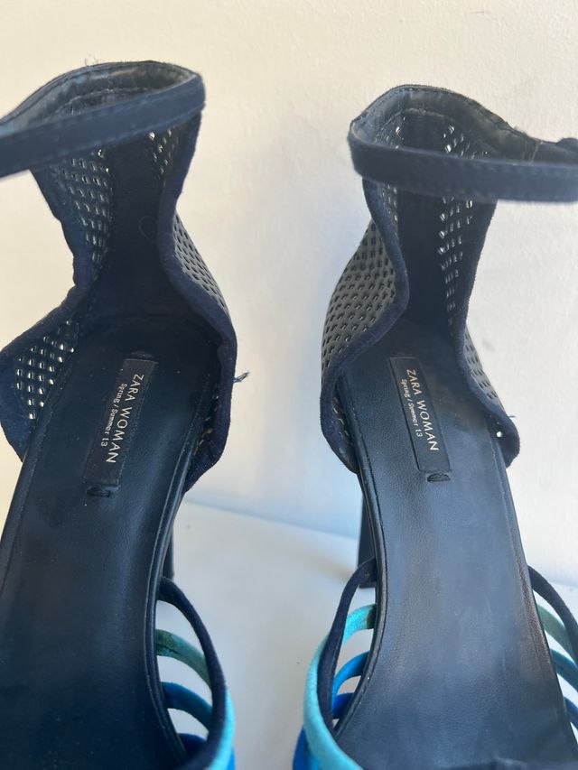 Sandalias de tacón de Zara. Como nuevas