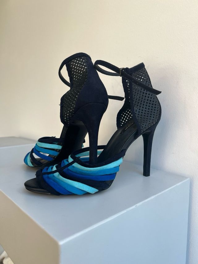 Sandalias de tacón de Zara. Como nuevas