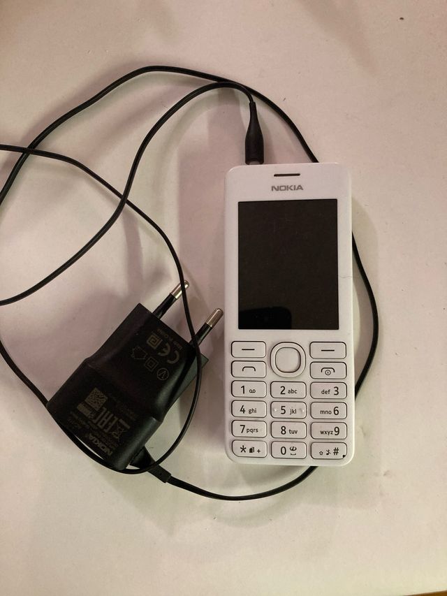 Telefono NOKIA