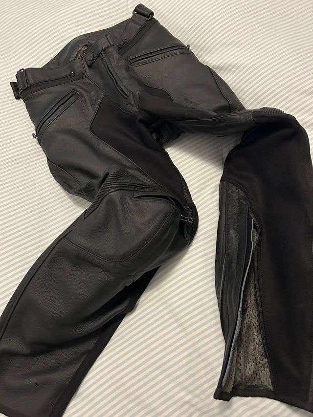 Pantalón moto negro Dainese talla 48
