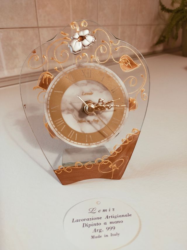 Orologio in vetro artigianale