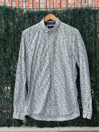 Camisa flores hombre talla M