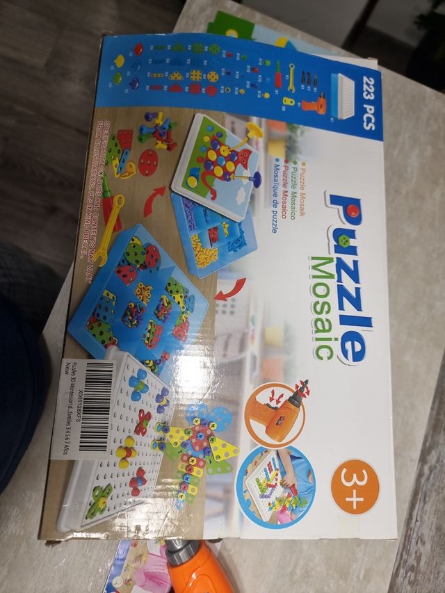 Juego puzzle tornillos mosaico
