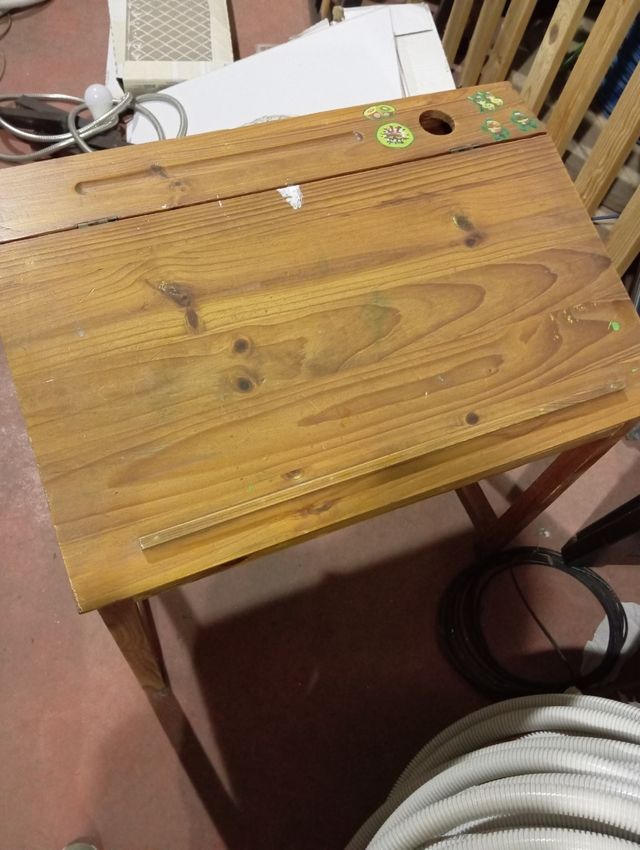 Pupitre infantil madera