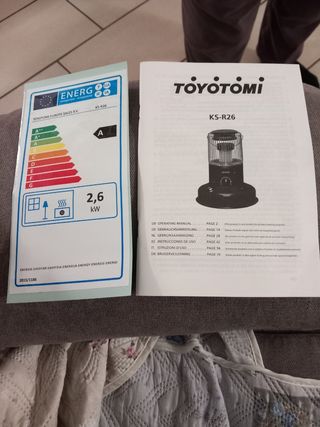 Stufa toyotomi con 2 taniche di combustibile 