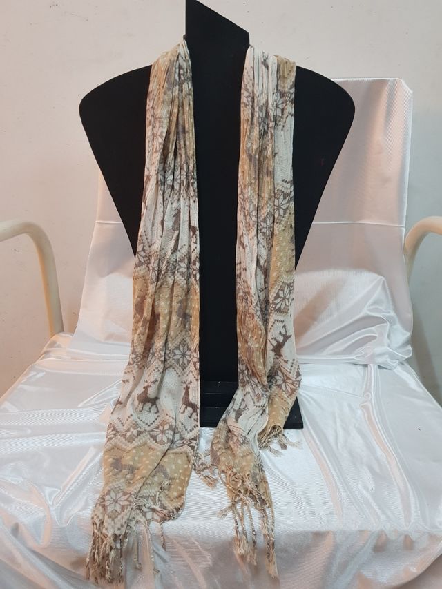 Disponibles Bufandas y Fulares