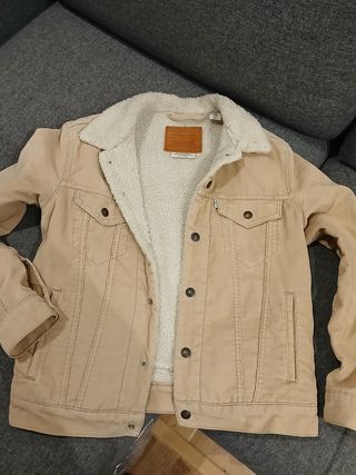 Chaqueta Levis de pana Premiun.