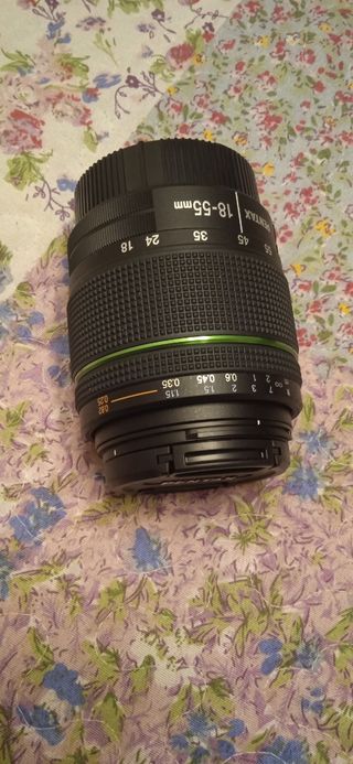 Pentax k5 con 2 objetivos.