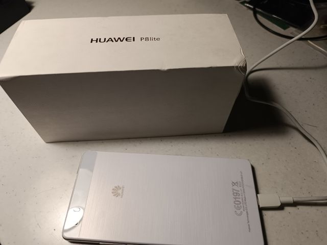Huawei P8 Lite