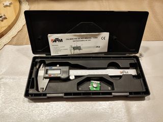 Calibre pie de rey digital ATM C200