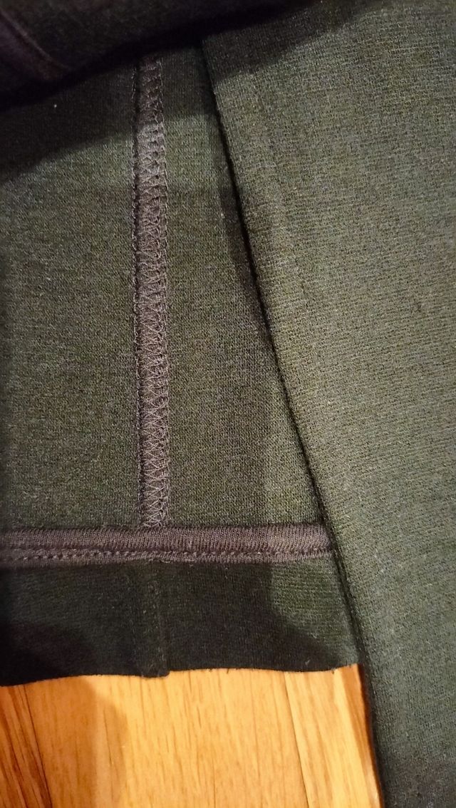 Preciosa chaqueta o sobrecamisa