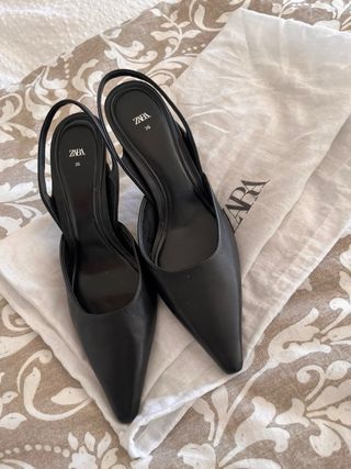 Zapato piel tacón Zara
