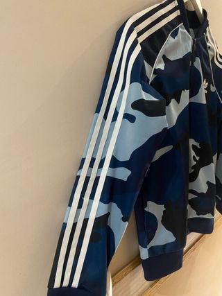 Chaqueta Bomber Adidas.