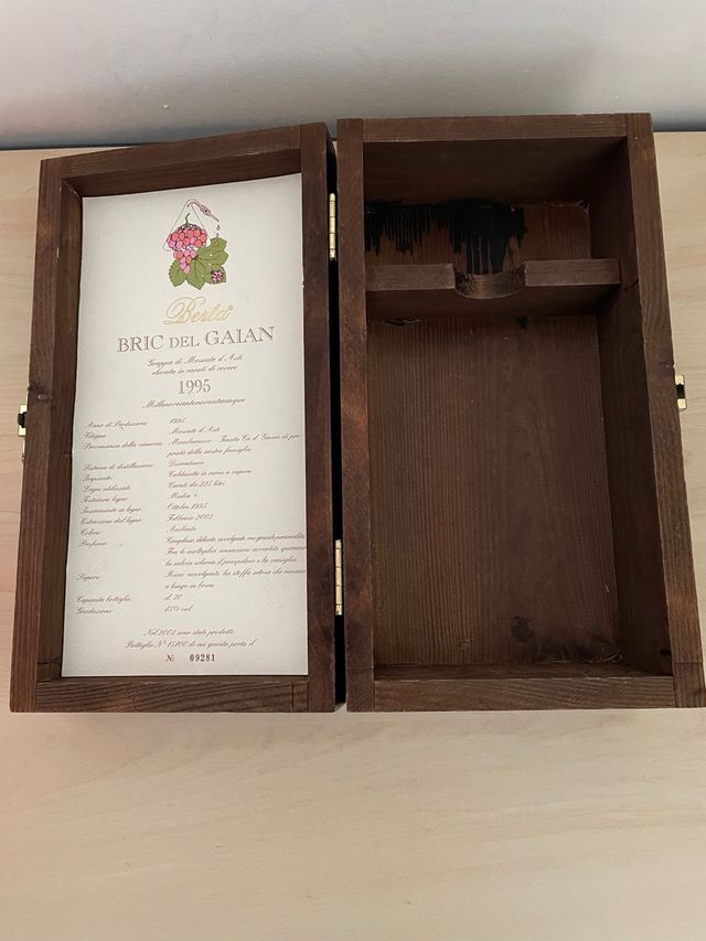 Scatola in legno grappa Berta