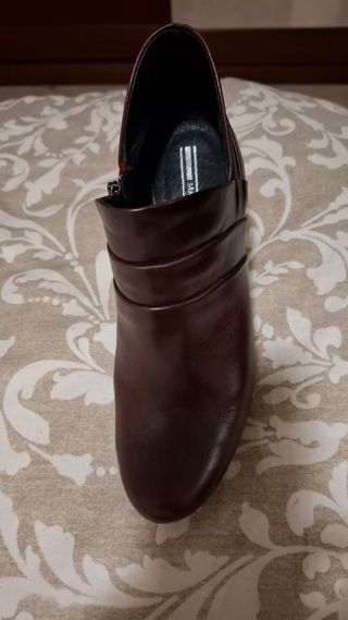 Botines piel Martinelli t37