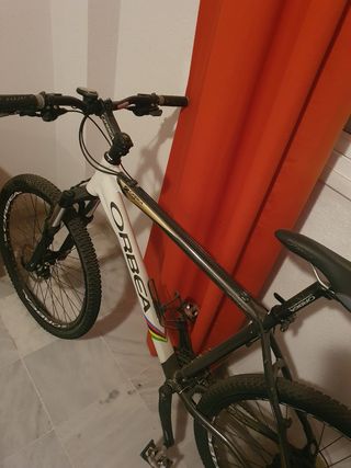 ORBEA ALIMINIO COLORES CAMPEONATO MUNDIAL. Talla L