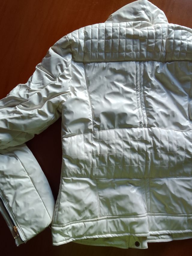 Giubbotto corto bianco - Chaqueta corta blanca