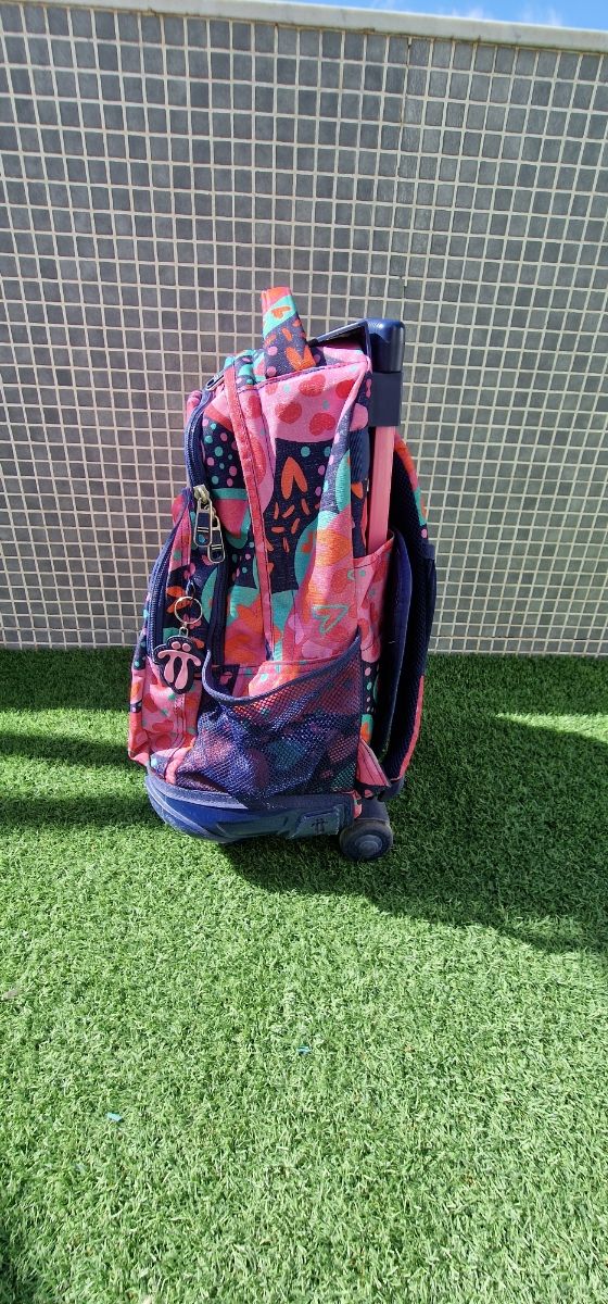 Mochila con ruedas Totto