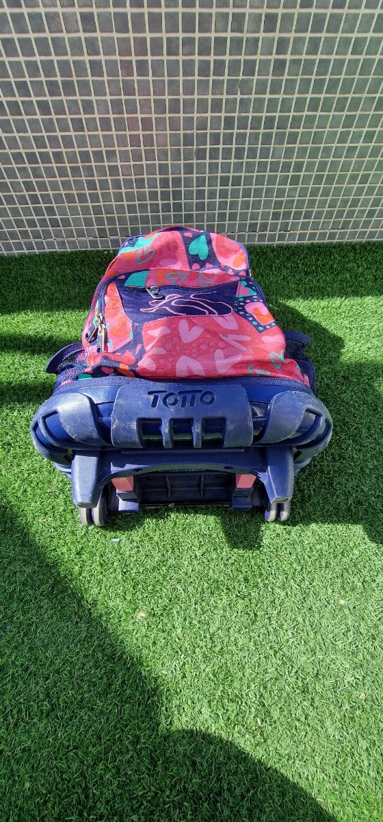 Mochila con ruedas Totto
