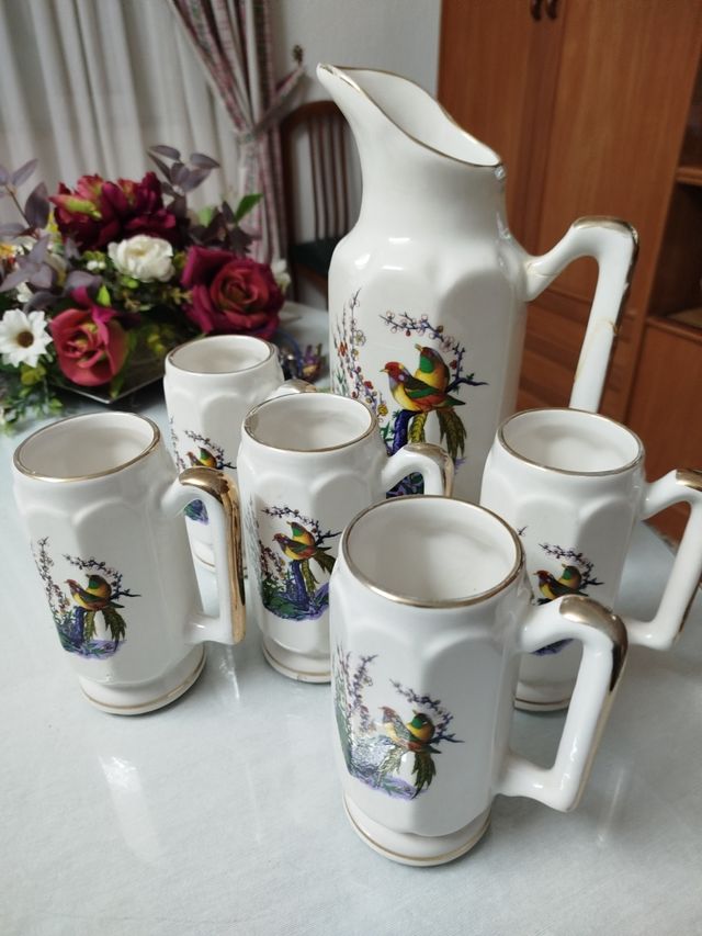 Juego jarras de Cerveza de cerámica.