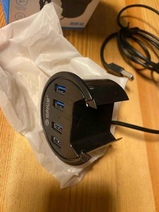 USB Hub para mesa.