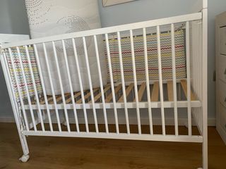 Cuna madera regulable