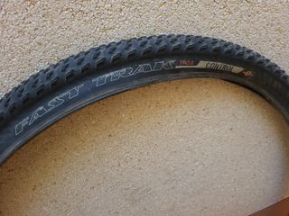Cubierta Specialized Fast Track 