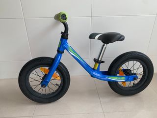 Bicicleta sin pedales GIANT PRE