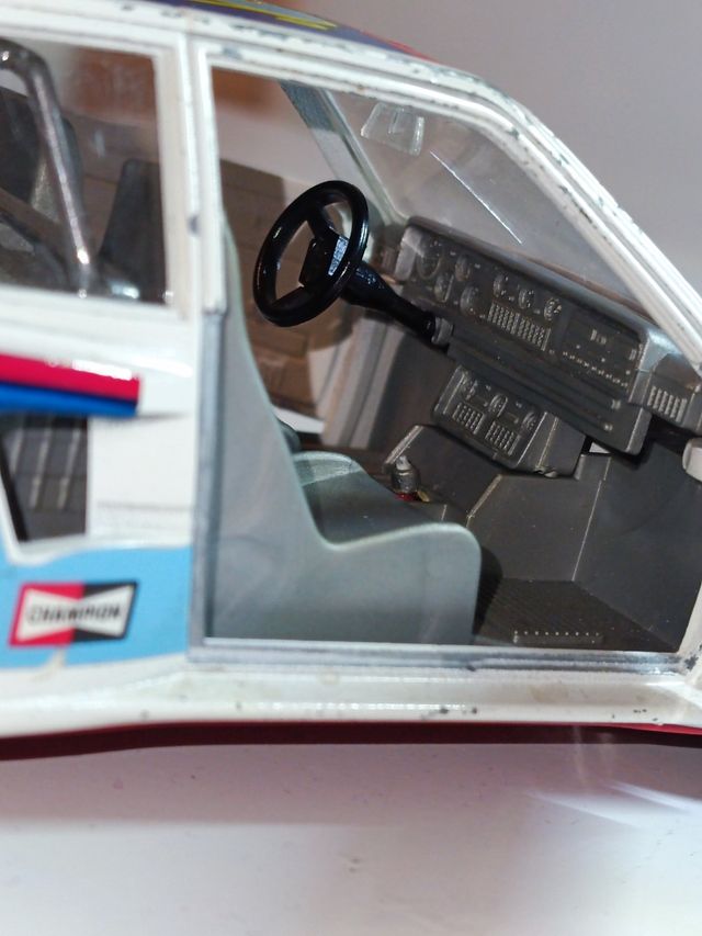 PEUGEOT 205 TURBO 1/24 BURAGO