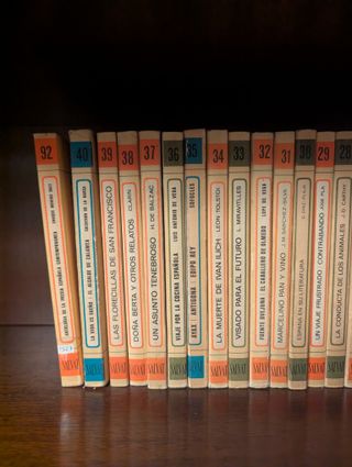 Colección de libros Salvar