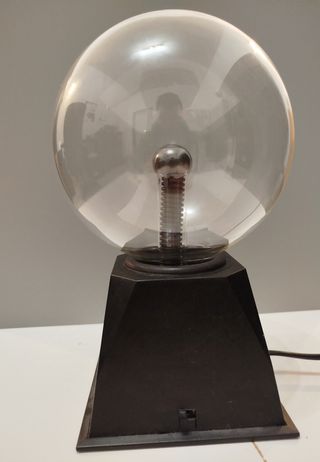 Lampada a sfera al plasma