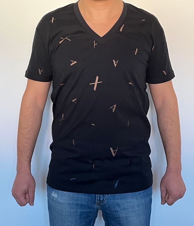 ARMANI - t-shirt TRAFORATA TG. S cartellino NUOVA