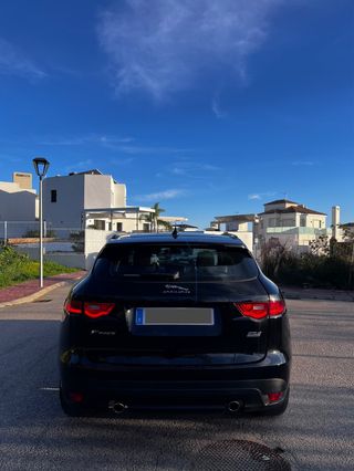 Jaguar F-Pace 2018