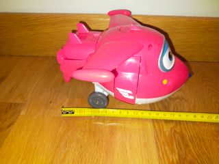 Avión Superwings