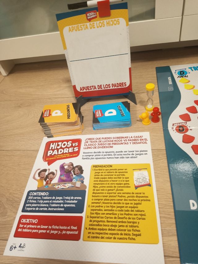 Juego de mesa HIJOS vs PADRES