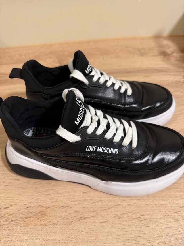 Zapatillas Love Moschino