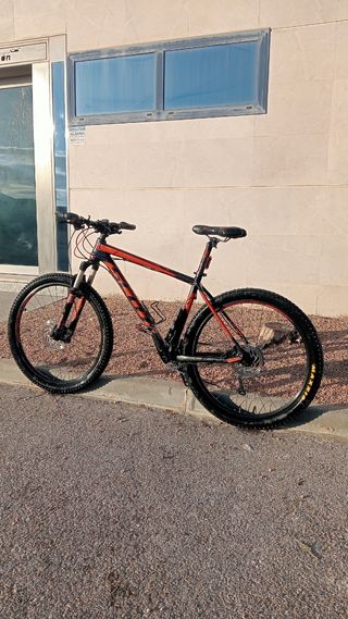 Bicicleta scott scalp 27.5