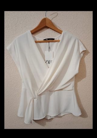Blusa nueva Zara 