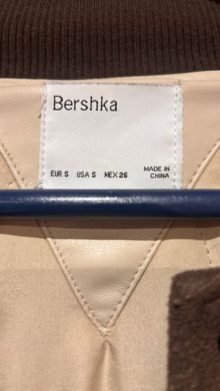 Chaqueta bomber Bershka