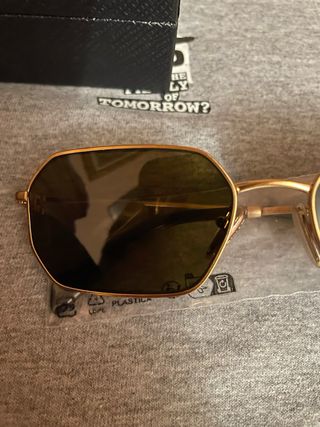GAFAS DE SOL PRADA MODELO: 0PR A51S