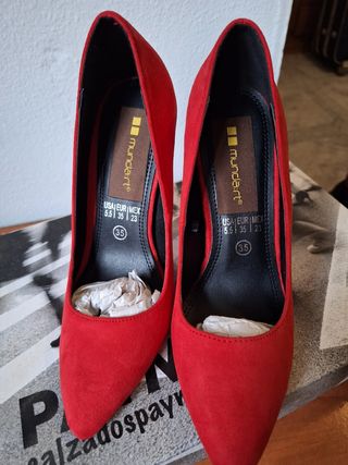 Zapatos Rojos