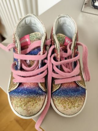 Scarpe bimba