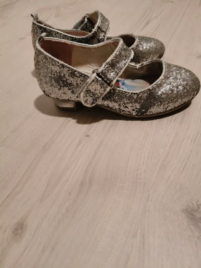 Disfraz Elsa y zapatos 