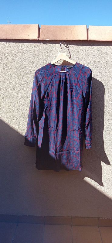 Vestido seda azul y burdeos