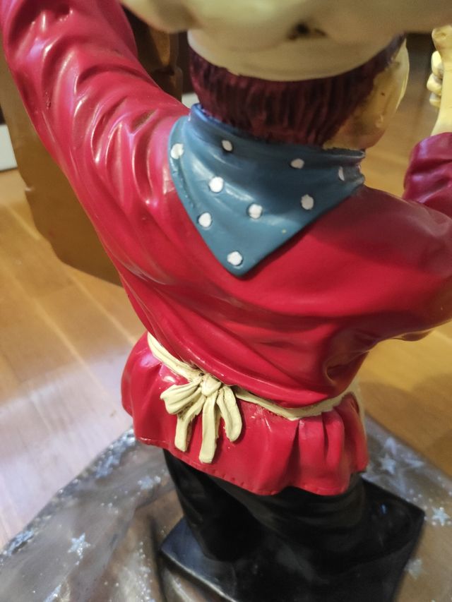 Figura cocinero menú carta con pizarra