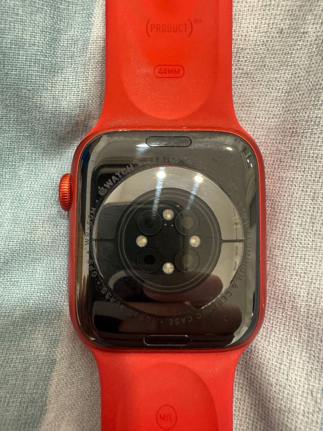 Apple Watch series 6 RED edition