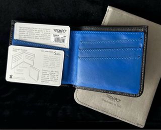 Cartera de piel TEMPO.