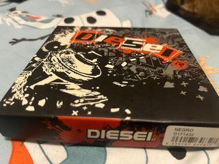Billetero/ monedero Diesel en caja. Nuevo! 