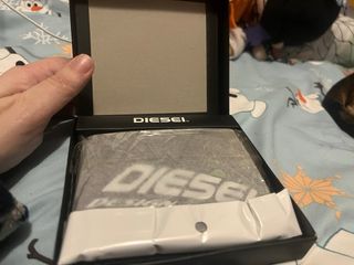 Billetero/ monedero Diesel en caja. Nuevo! 