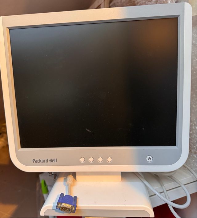 Monitor Packard Bell 15.Blanco.